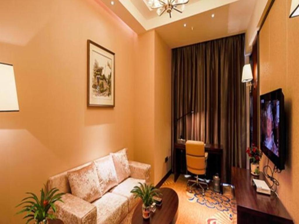 Sport Hotel Чунцин Екстериор снимка