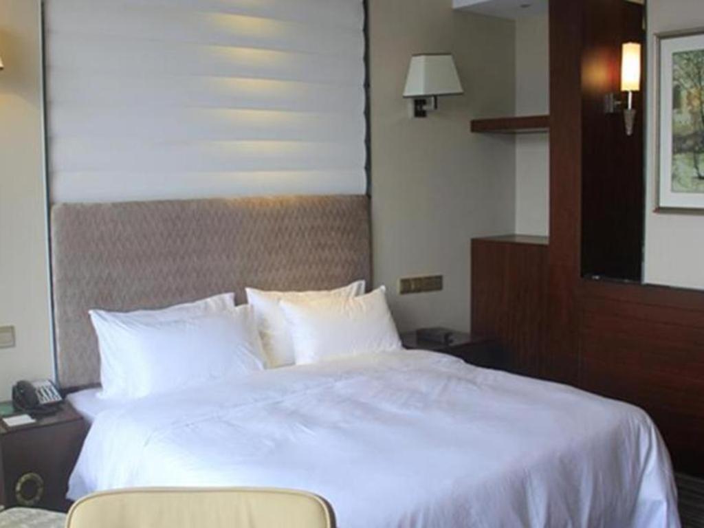 Sport Hotel Чунцин Екстериор снимка