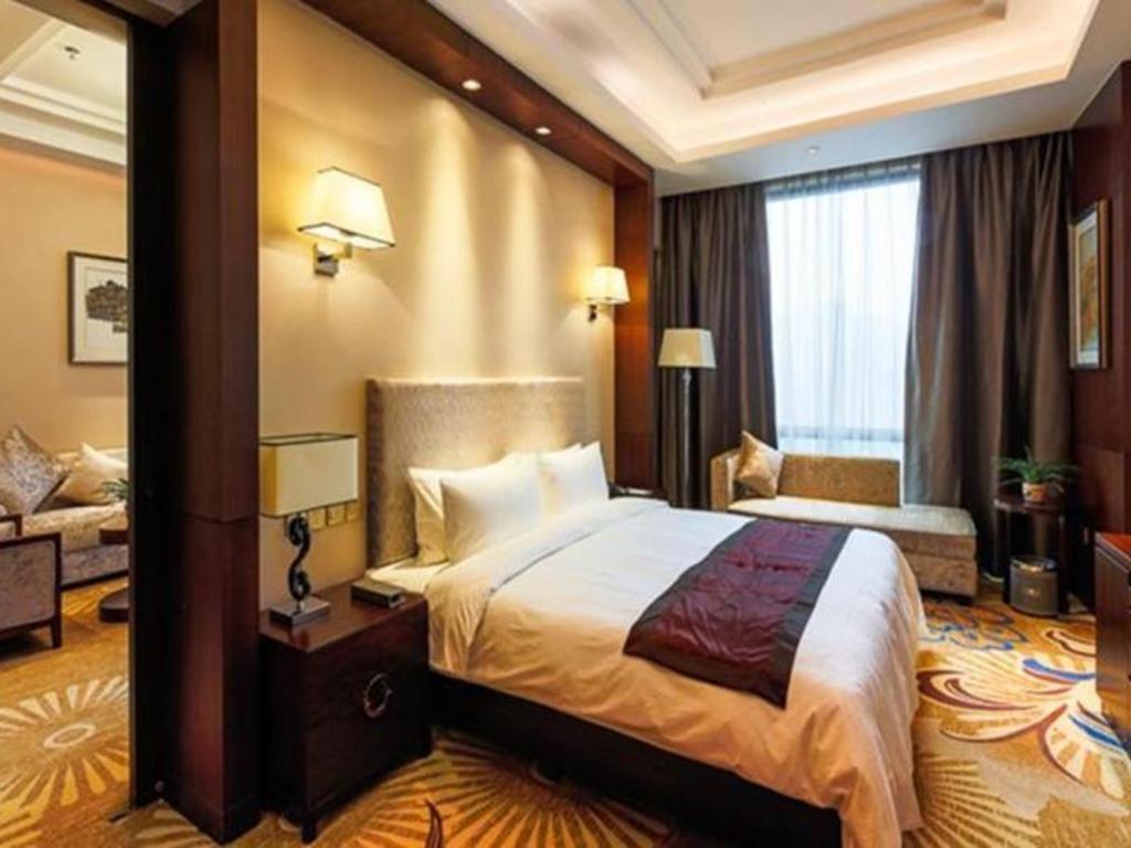 Sport Hotel Чунцин Екстериор снимка
